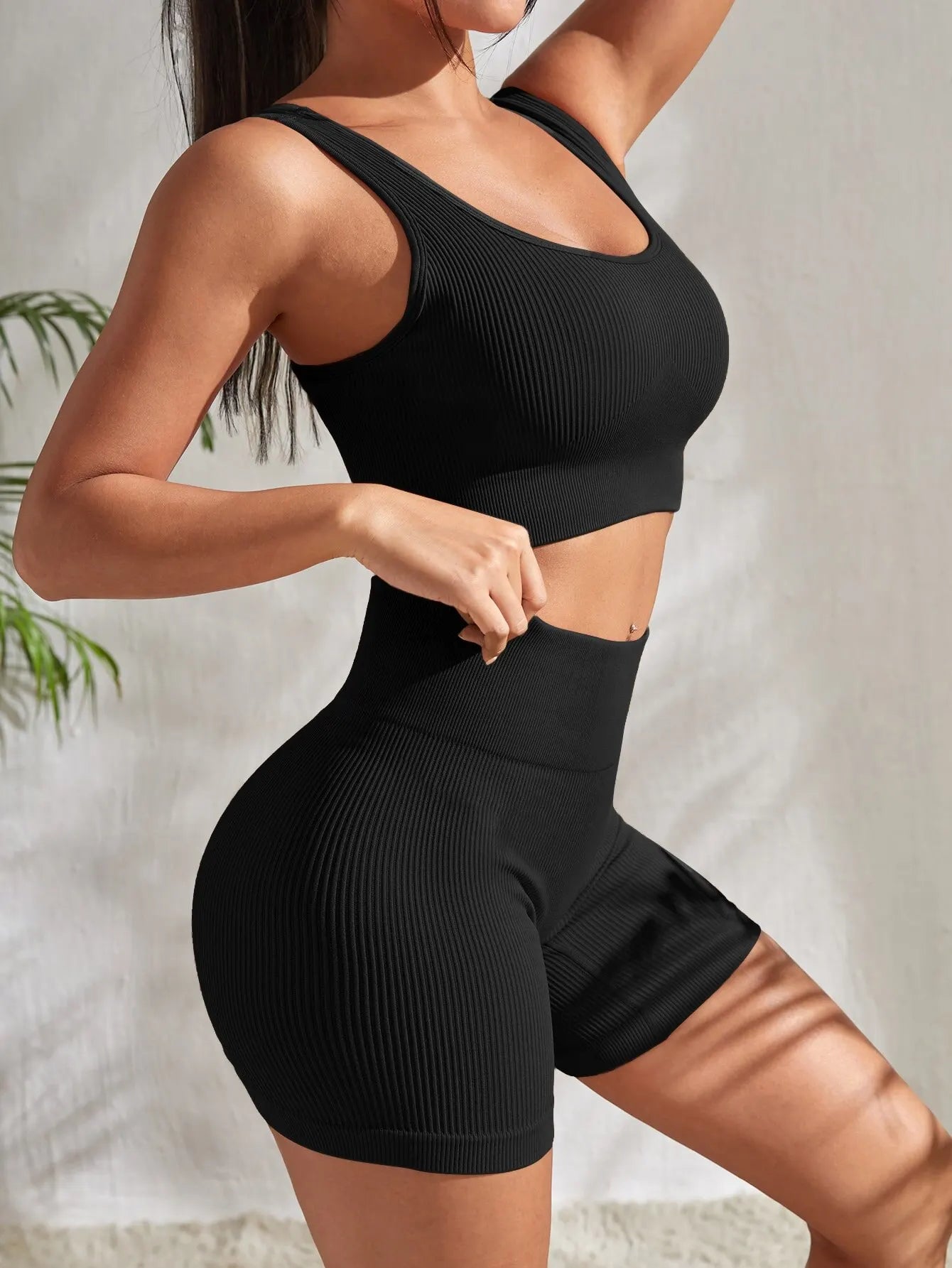 Conjunto de treino feminino sem costuras — top cropped canelado e calções de cintura alta, 2 peças para ginásio, ioga, corrida e fitness.