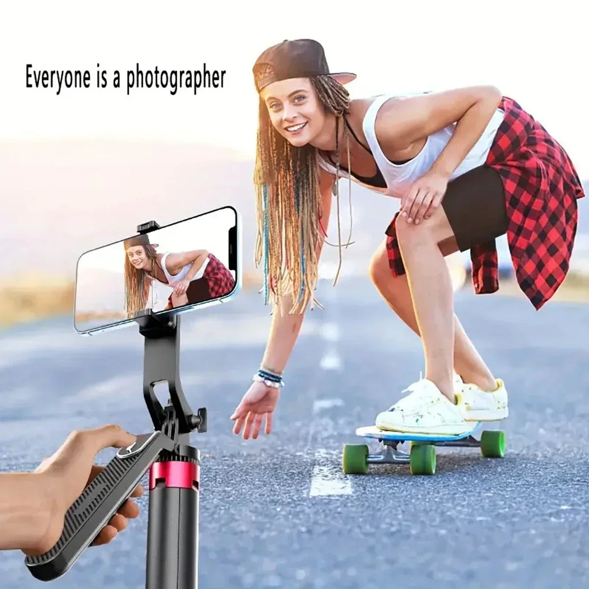 Tripé portátil para câmera com controlo remoto sem fios e rotação 360° — ideal para gravação de vídeo, filmagens e transmissões ao vivo.
